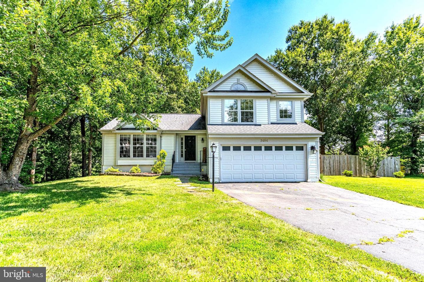 3484 Lacrosse Court