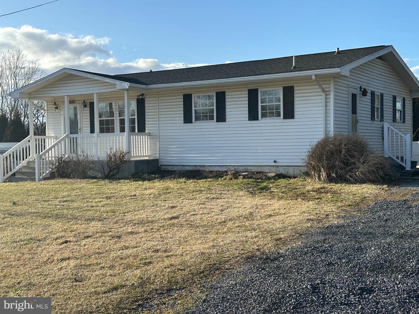15521 New Market Road photo 1