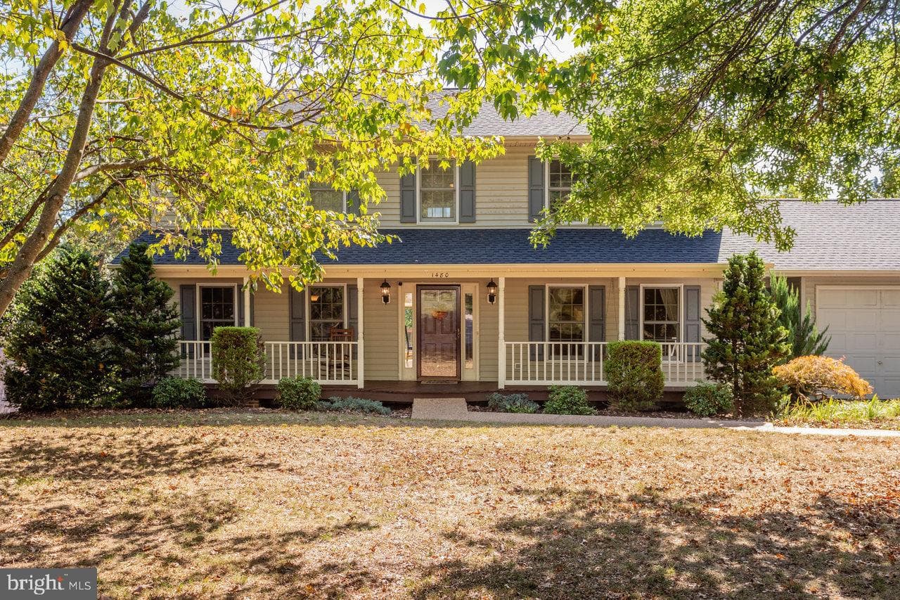1480 Bluewater Road photo 1