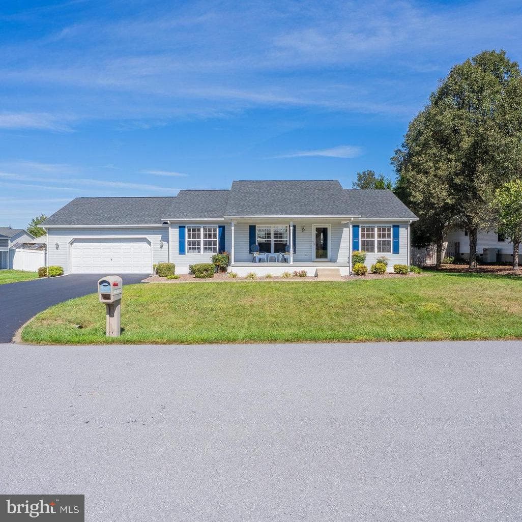 704 17th Street photo 1