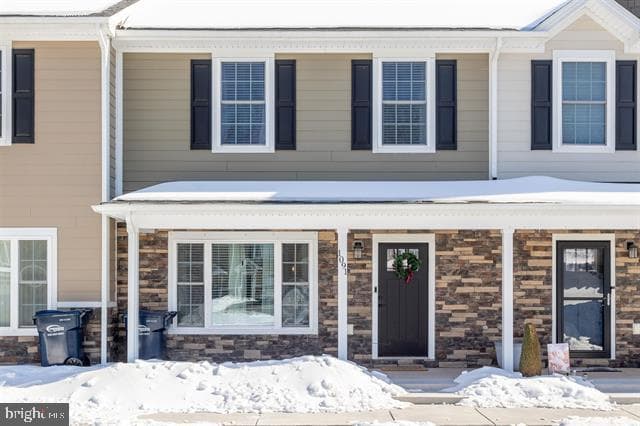 1091 Bluemoon Drive photo 1