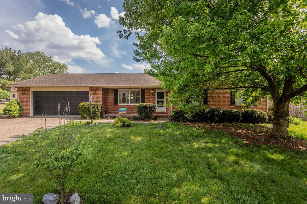 3235 Pin Oak Drive