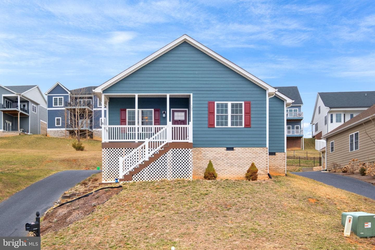 121 Beauregard Drive photo 1