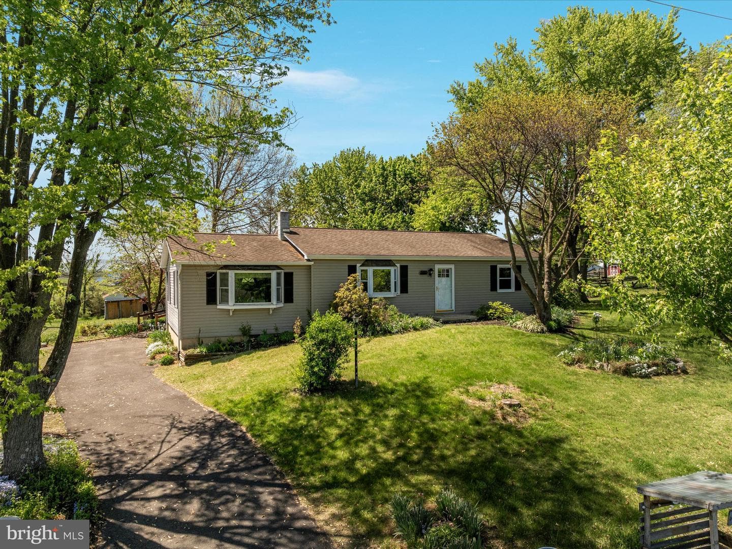 486 Hamburg Road photo 1