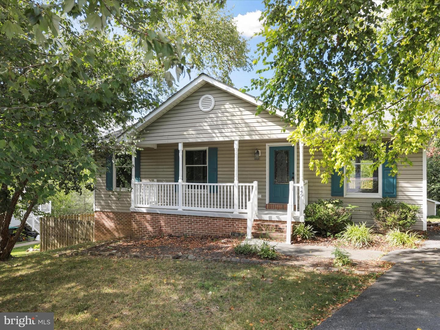 449 E Fairchild Drive photo 1