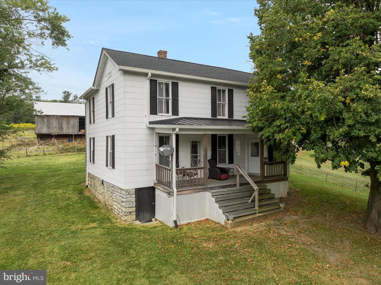 809 Brook Creek Road photo 1