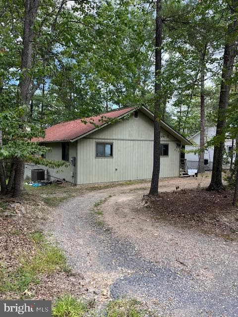 213 Morrie Drive photo 1