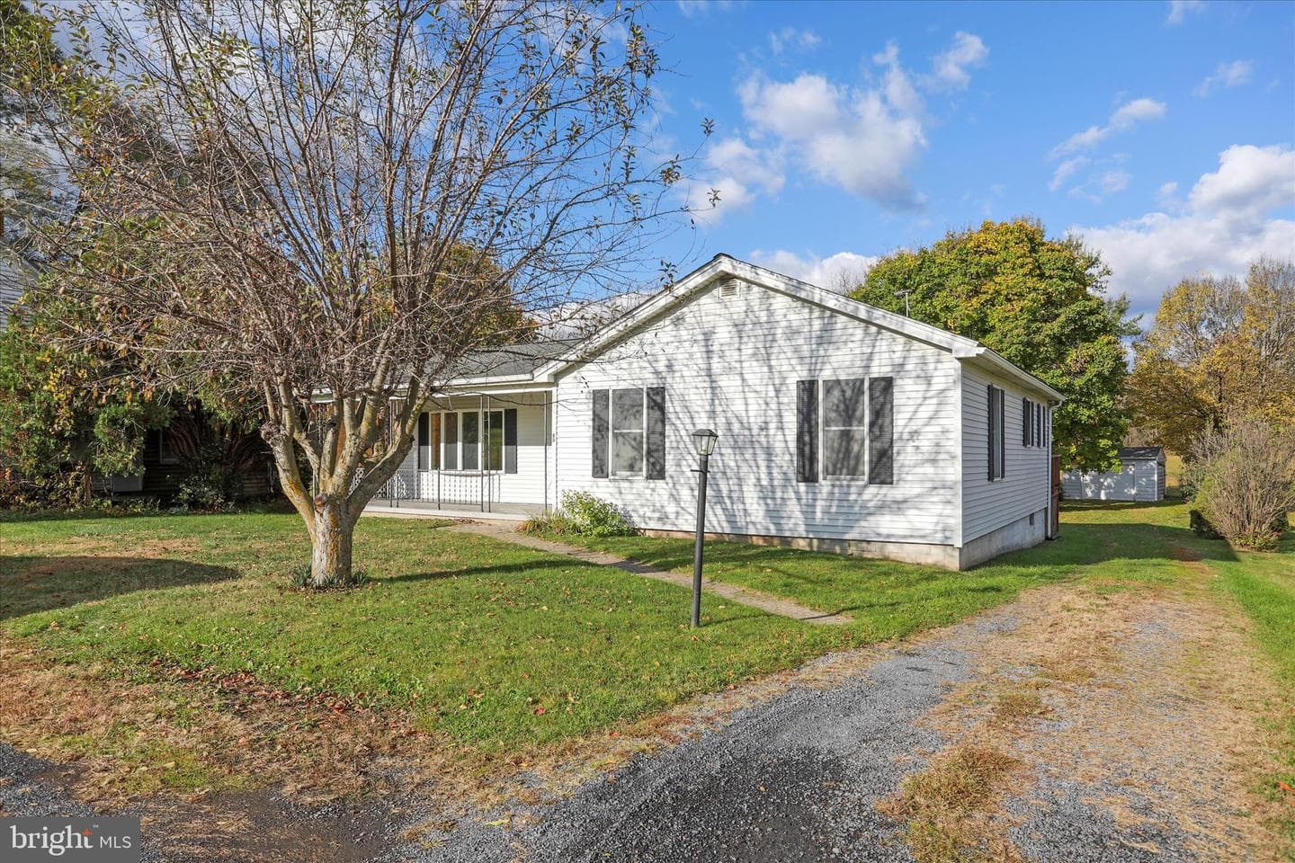 80 Honeysuckle Avenue photo 1