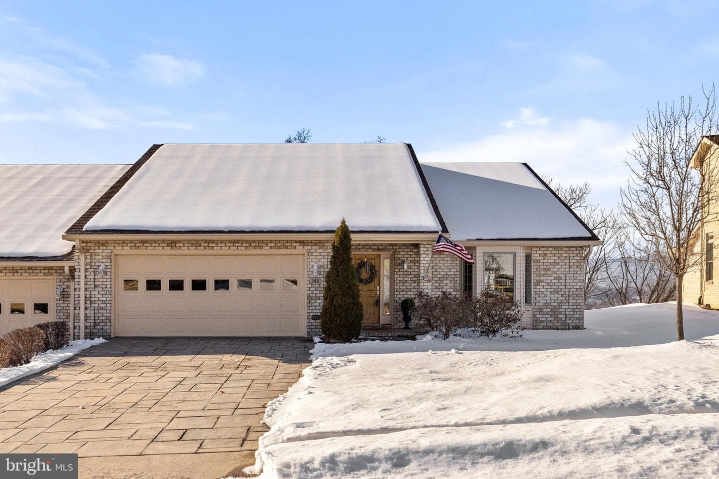 148 Daniel Court photo 1