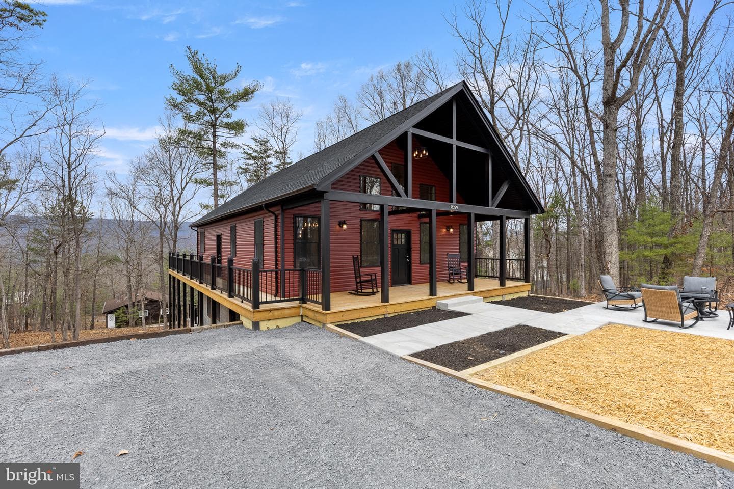 8399 Supinlick Ridge