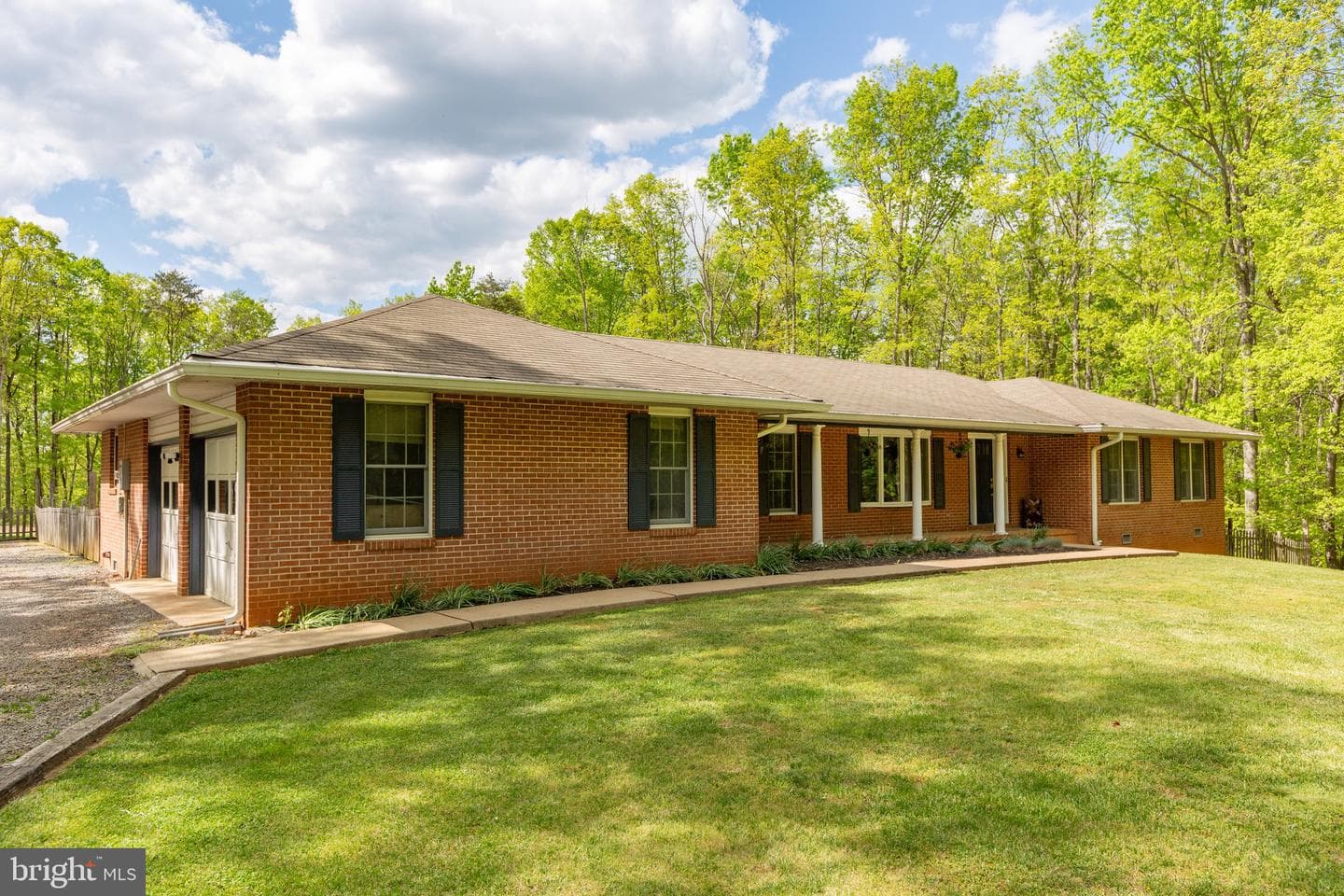 11004 Old Brook Road photo 1