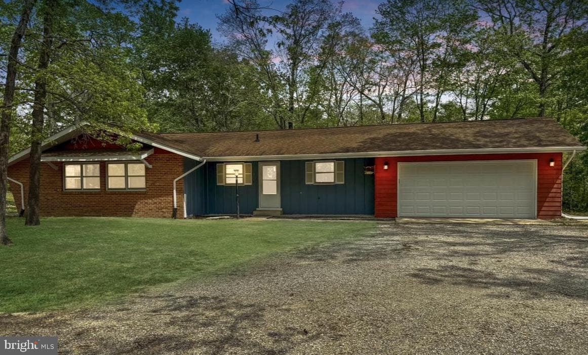 201 Hardwood Lane photo 1