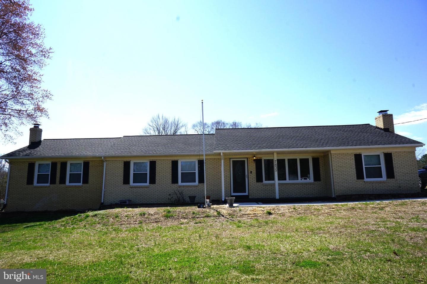 7435 Courthouse Road photo 1