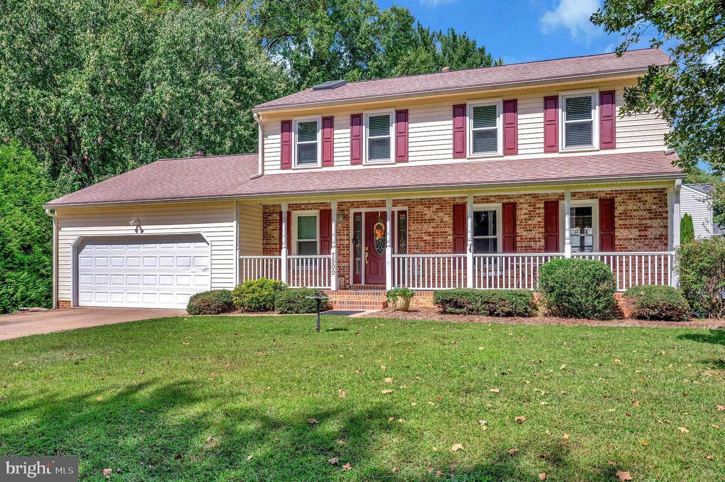 7500 Harvest Lane photo 1