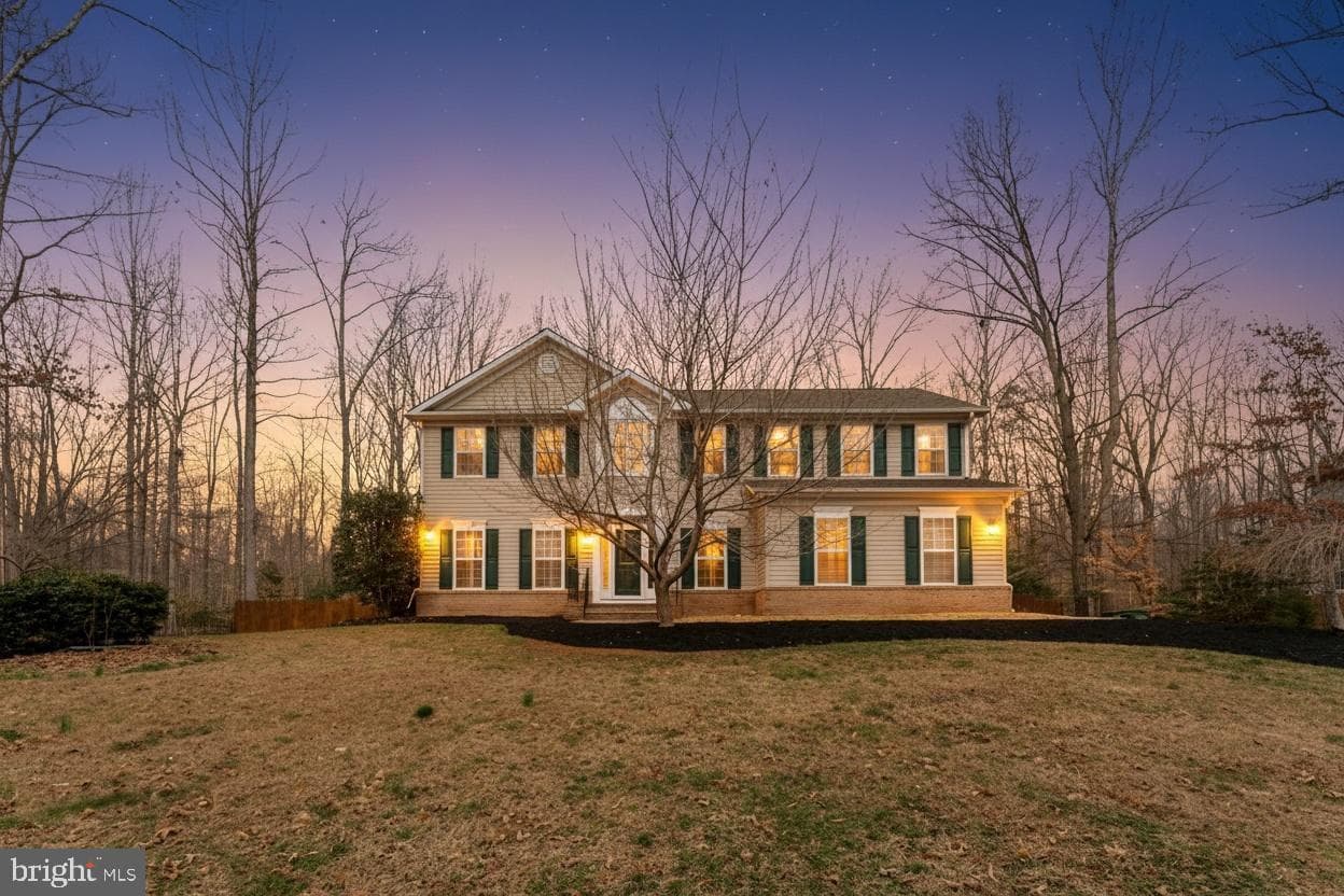 8007 Pembroke Circle