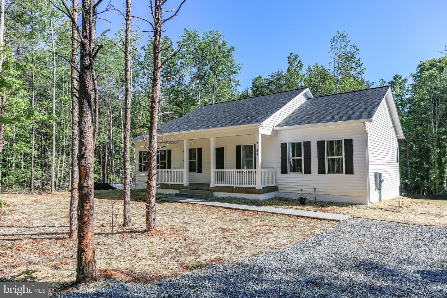 7129 Clover Green Drive photo 1