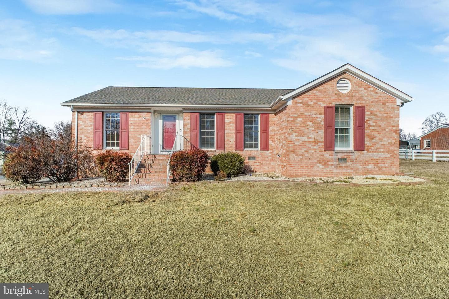 2 Juniper Court