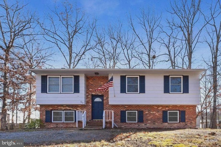 222 Green Arbor Drive photo 1