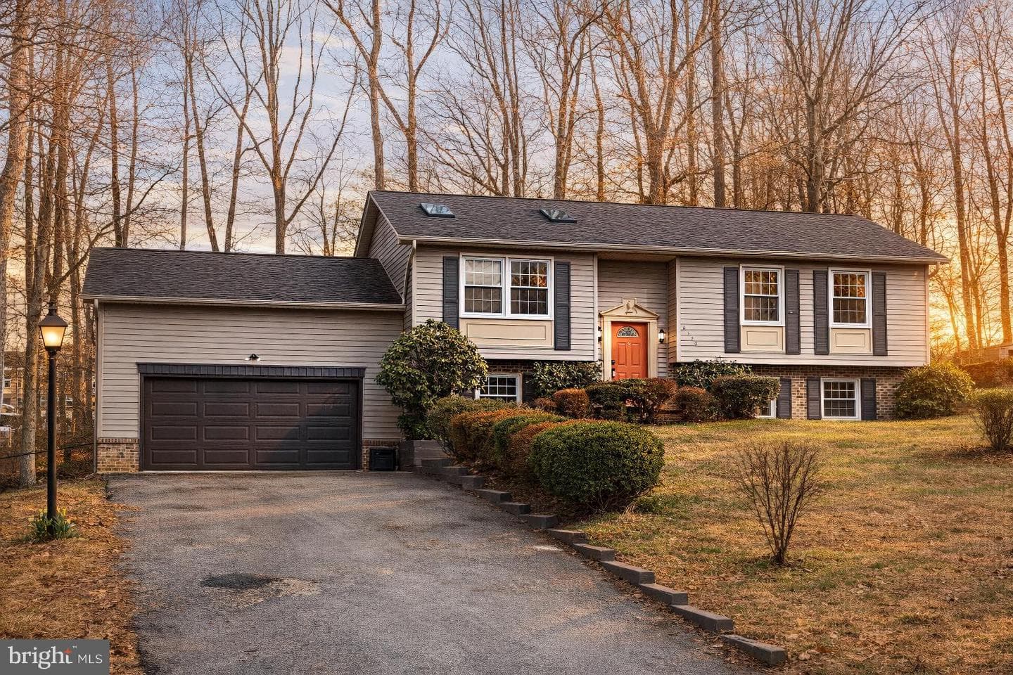 6329 Plantation Forest Drive photo 1