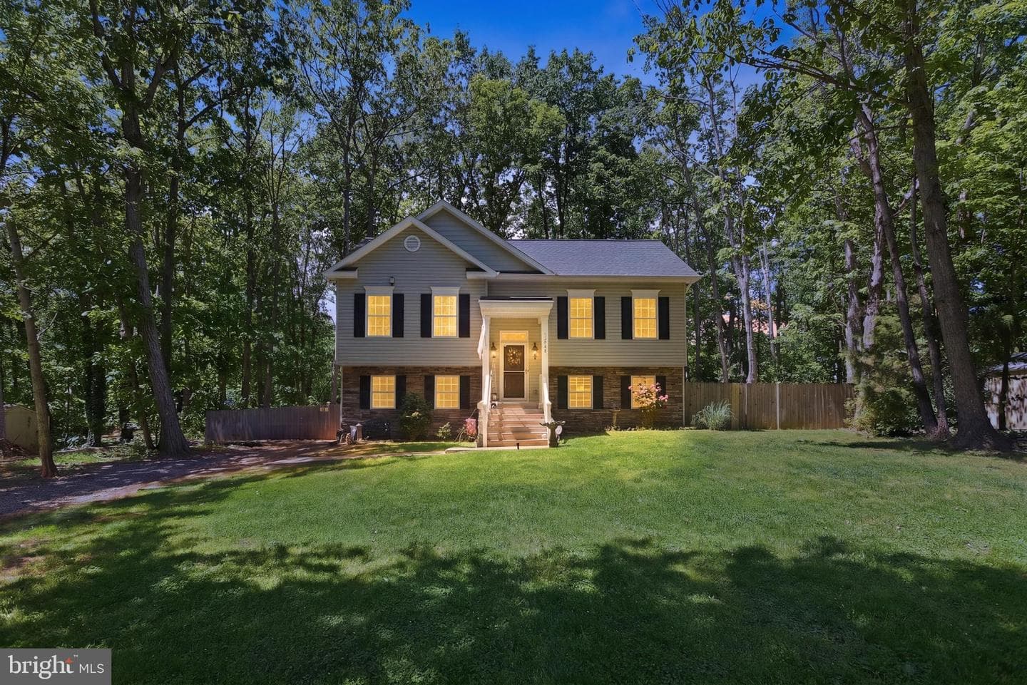 12400 Henkins Lane