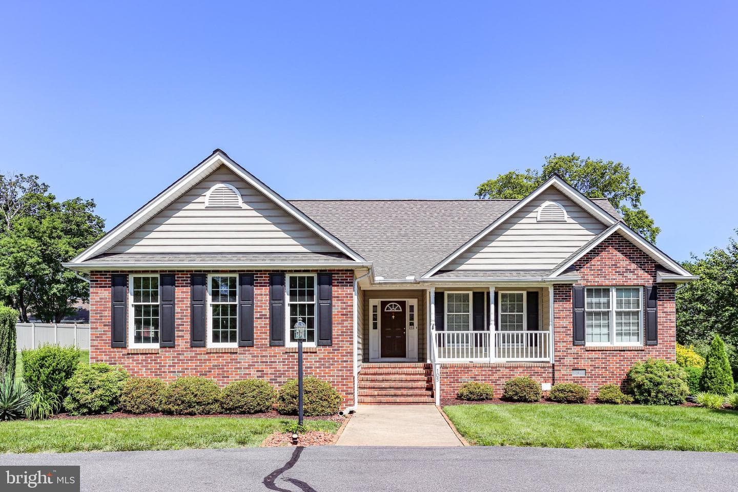 105 Brooke Drive