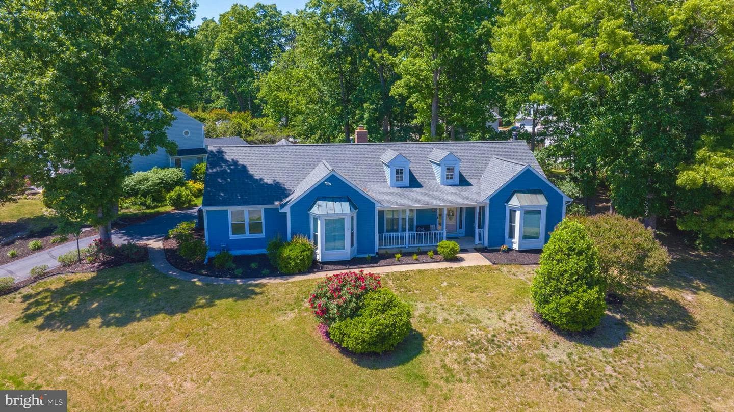 4810 Queensbury Circle