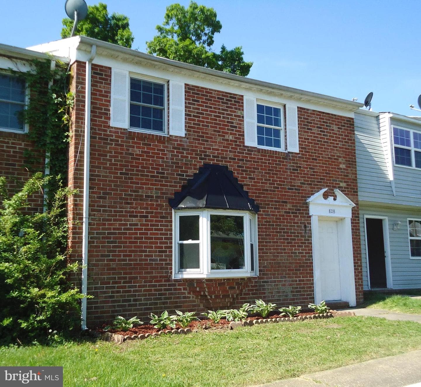 808 Bellows Avenue photo 1