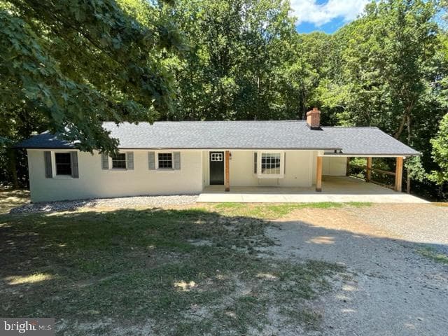 15 Twin Oaks Drive photo 1