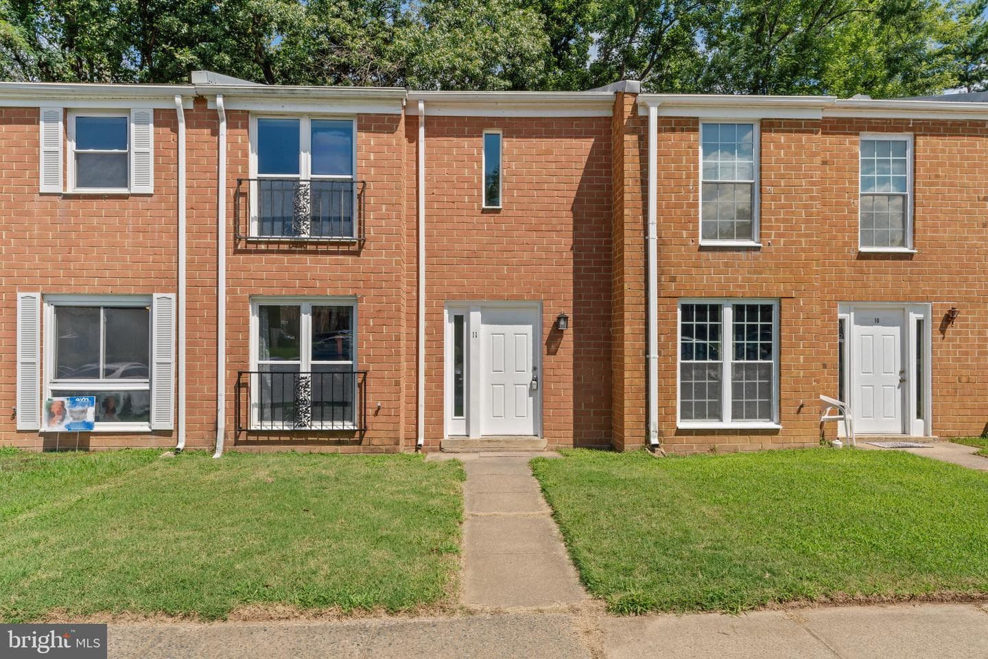11 Oak Drive photo 1