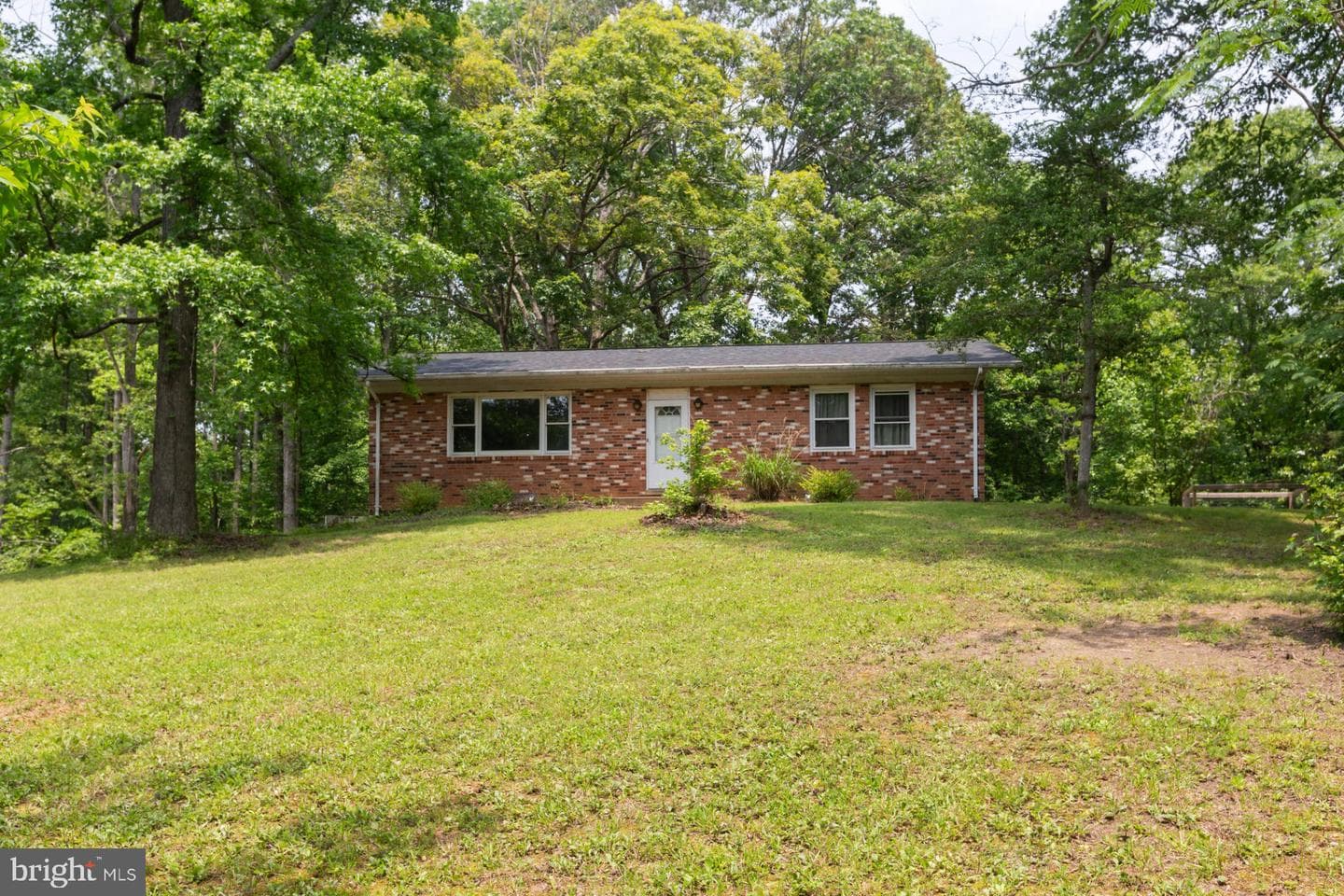 2 Macgregor Ridge Road photo 1