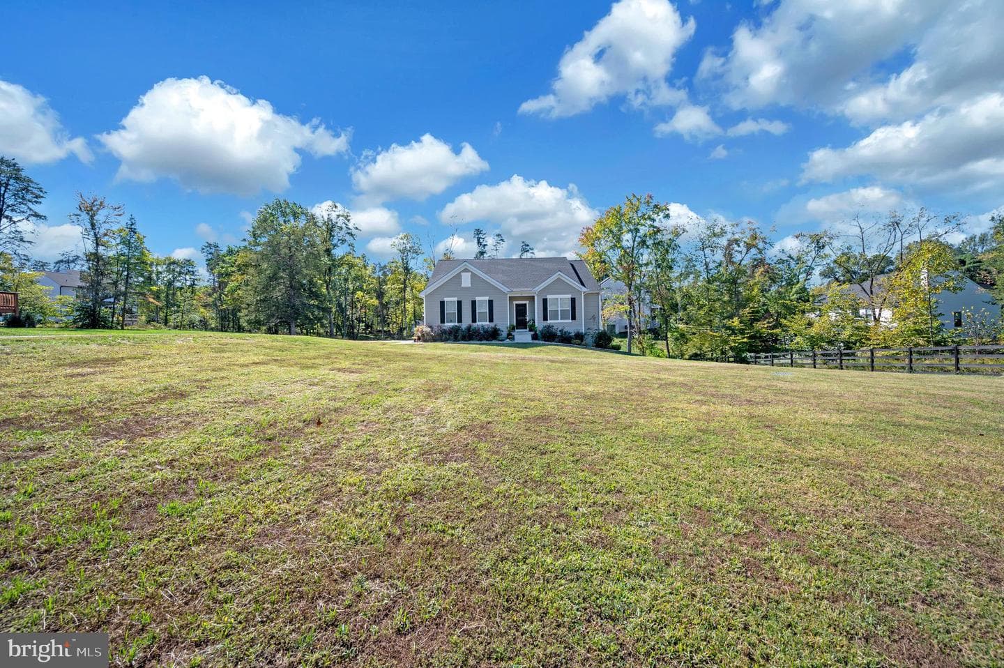 21 Walnut Grove Drive photo 1