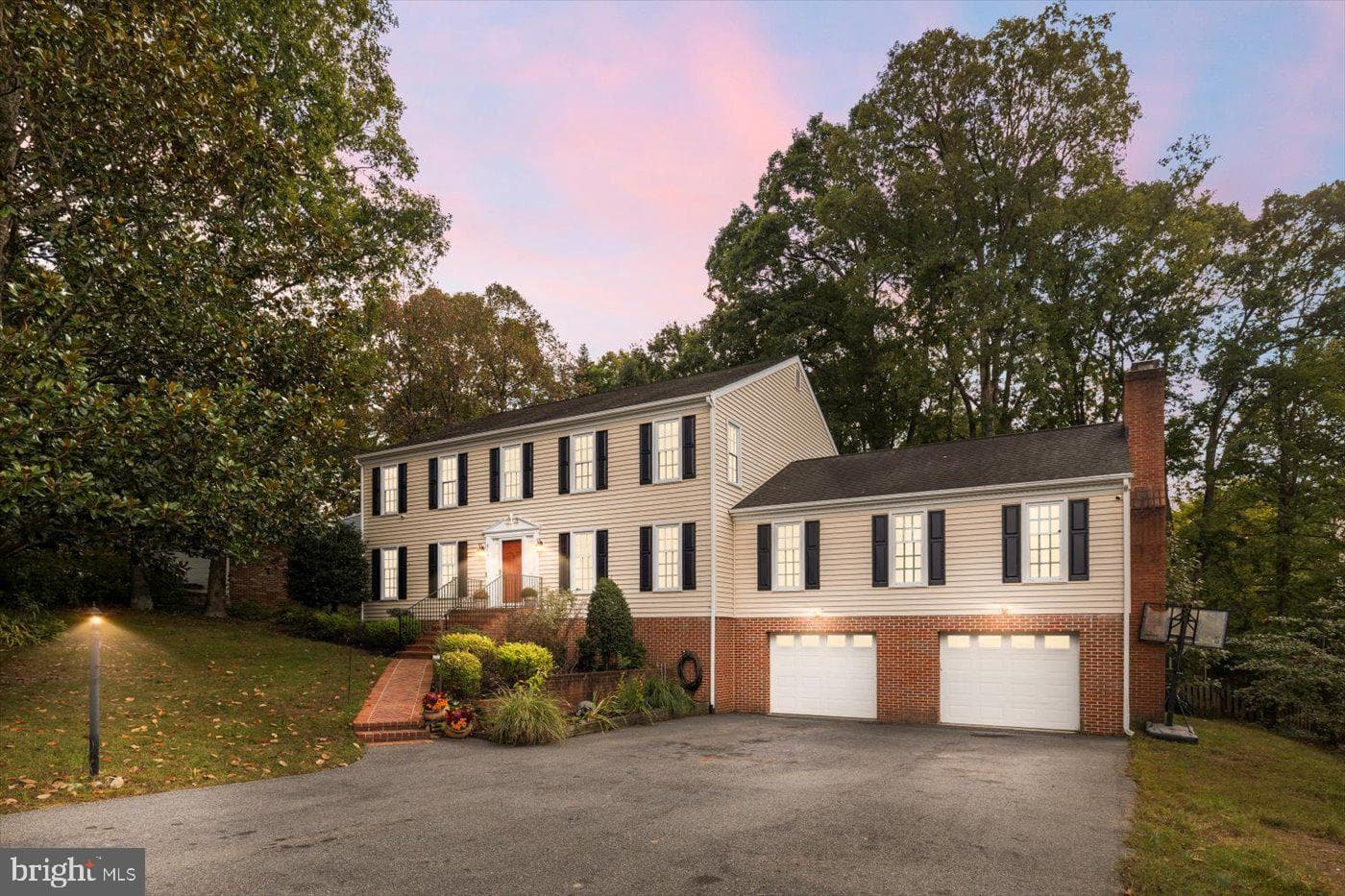 616 Winterberry Drive