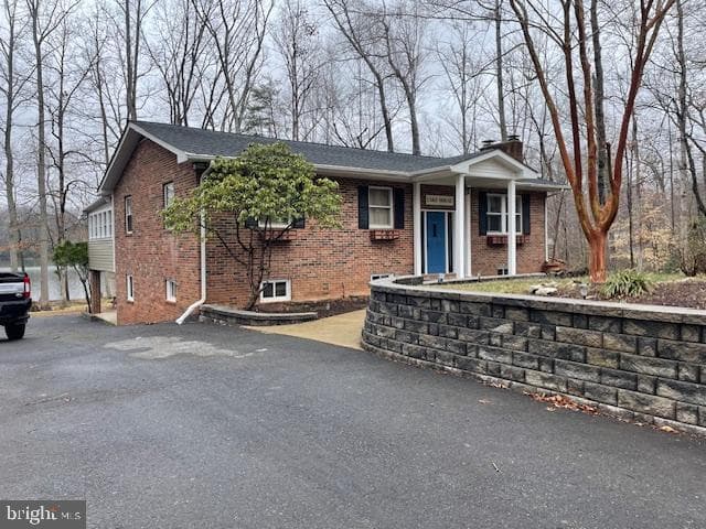 1014 Lakeview Drive