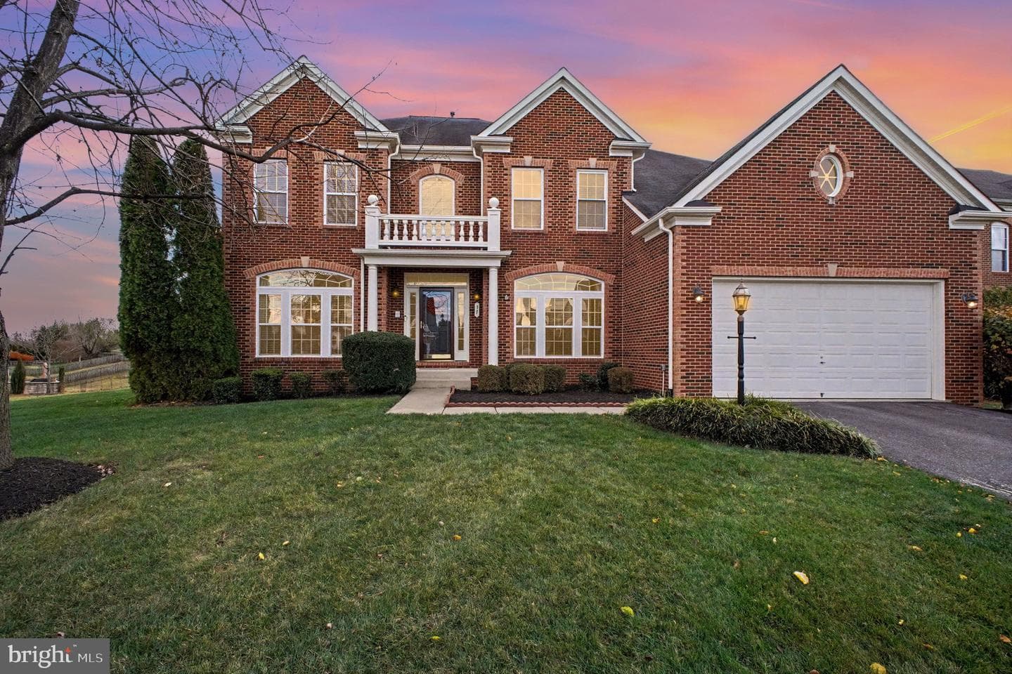 37 Palisades Drive photo 1