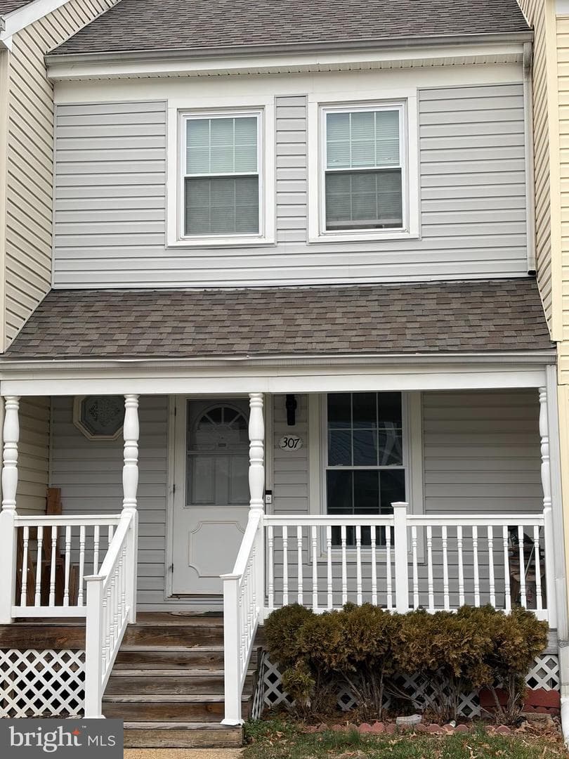 307 Madison Court photo 1