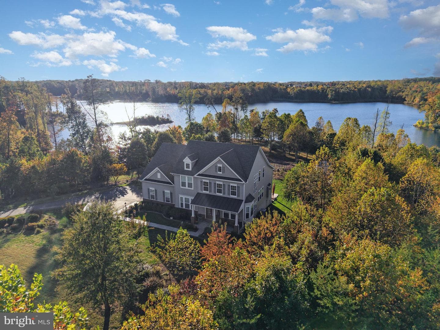 165 Edgewater Drive photo 1