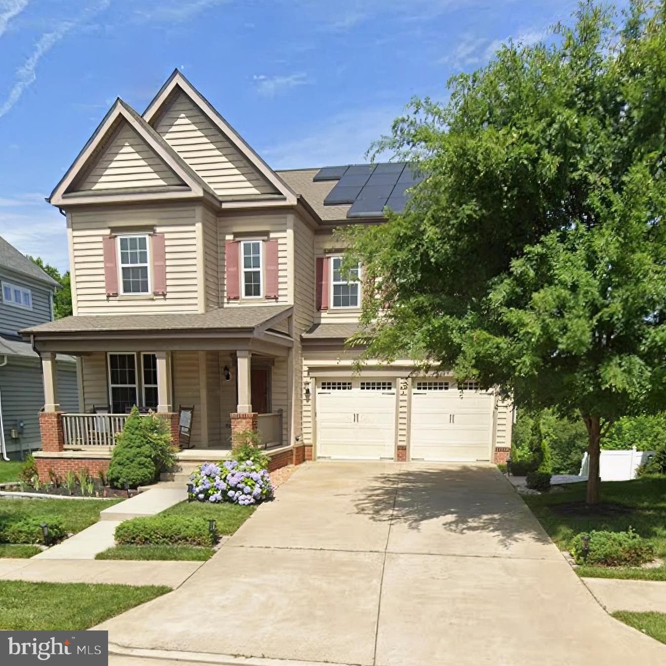 531 Apricot Street photo 1