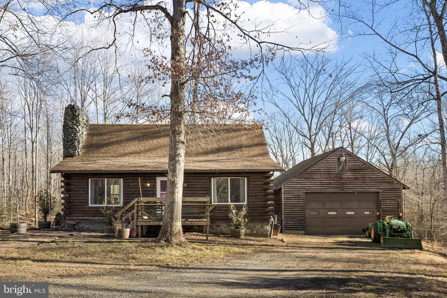 24 Winslow Road photo 1
