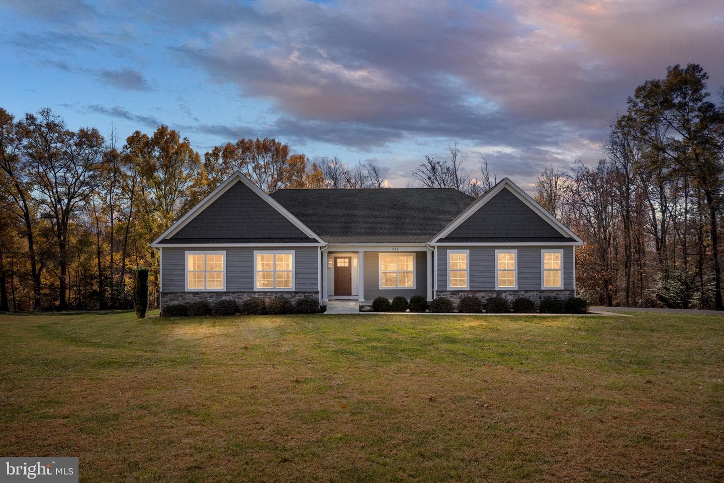 245 Saddle Ridge Lane photo 1