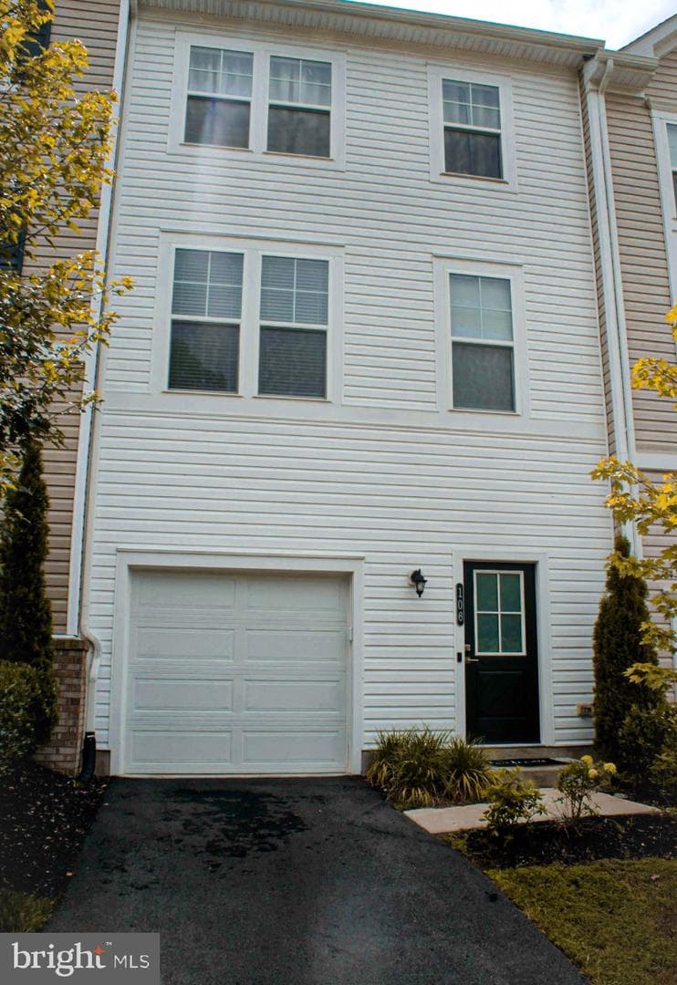 106 Huff Drive photo 1