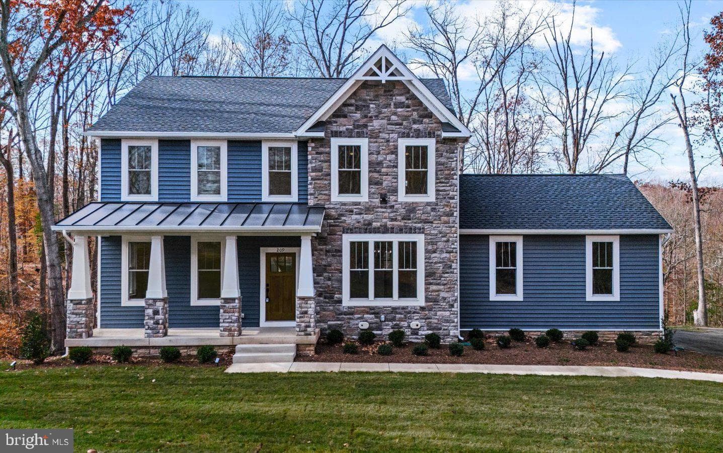 209 Doc Stone Road photo 1
