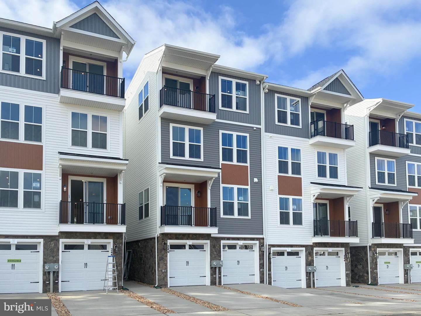 244 Violet Way #2