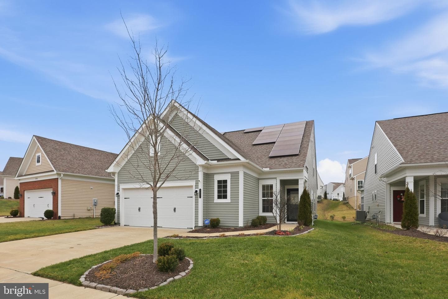 5950 Avery Point Drive photo 1