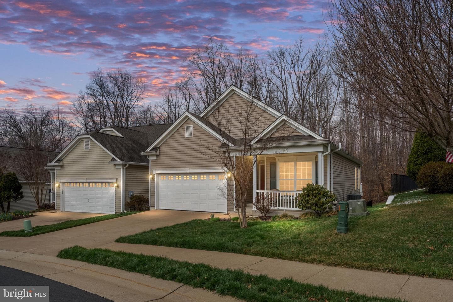 6 Dayton Circle photo 1