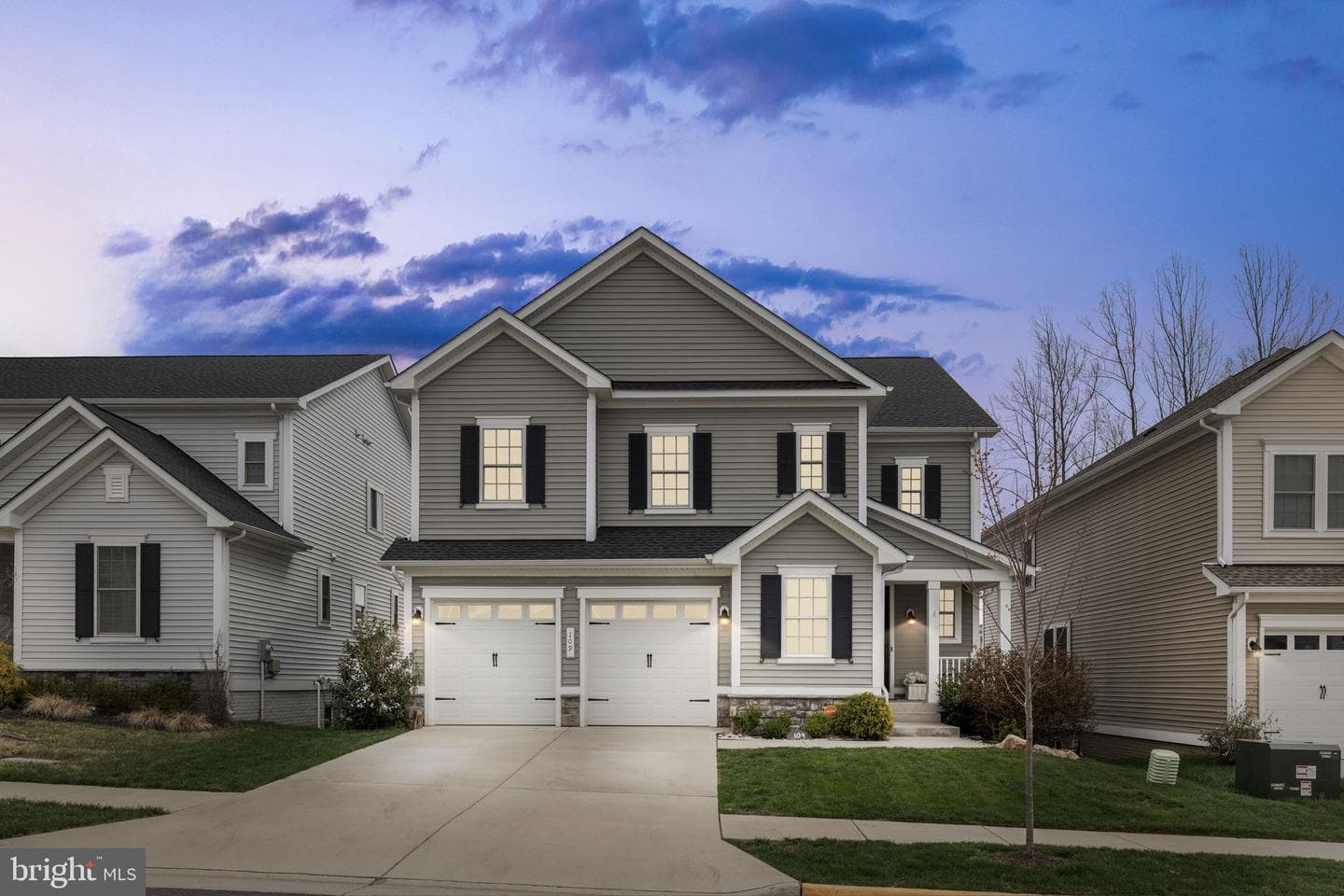 109 Hibiscus Drive photo 1