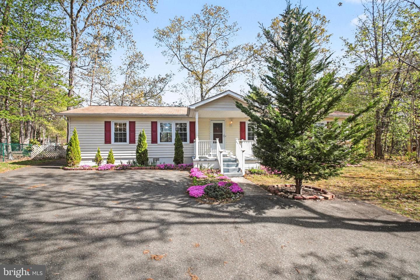 1108 Spain Drive photo 1