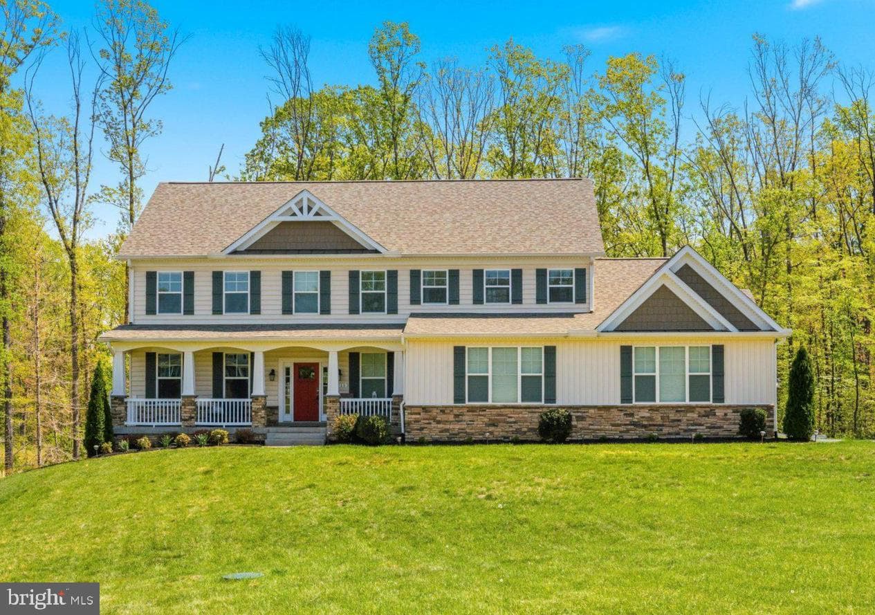113 Ireland Drive photo 1