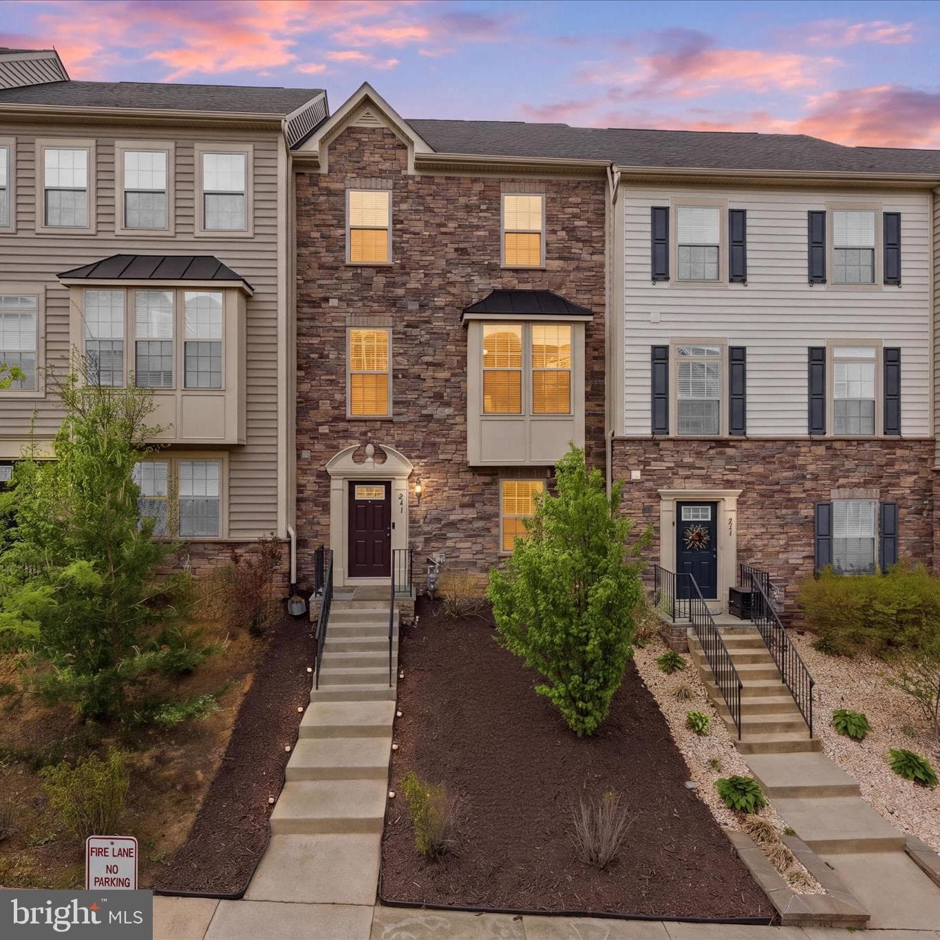 211 Freesia Lane