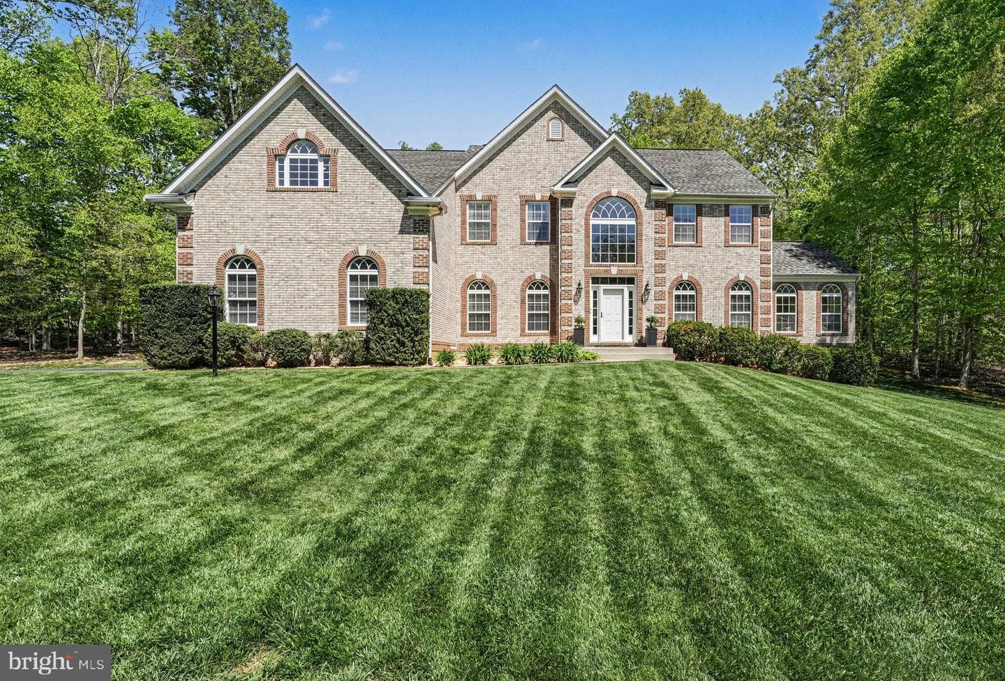 35 Mills Hollow Drive photo 1