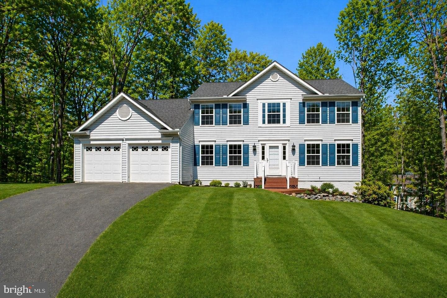 5 Murray Circle